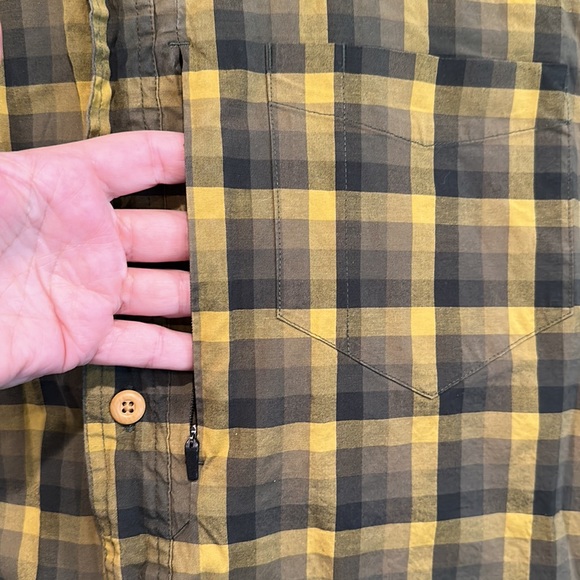 Duluth Trading Plaid Button Down Shirt XL - Picture 3 of 8